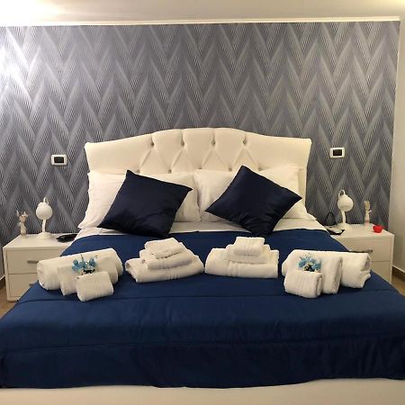 Sabry House Apartment Napoli Bagian luar foto